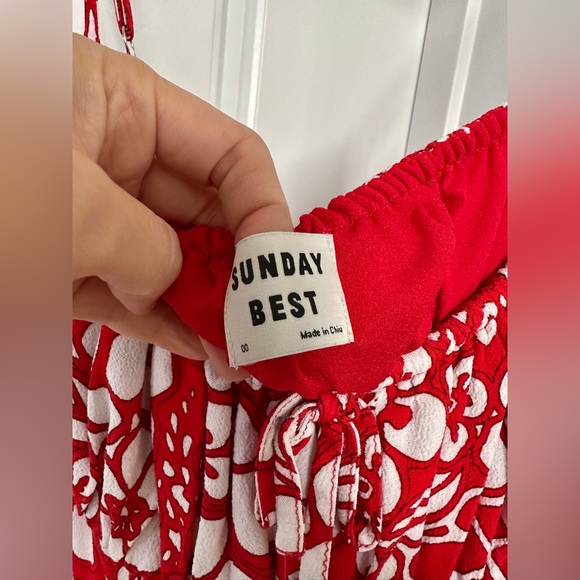 Like brand new Aritzia skirt - Picture 6 of 6